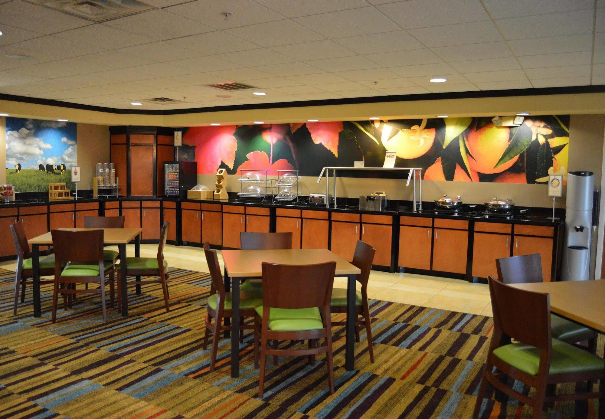 Fairfield Inn & Suites Houston Channelview Esterno foto